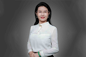 集团董事长