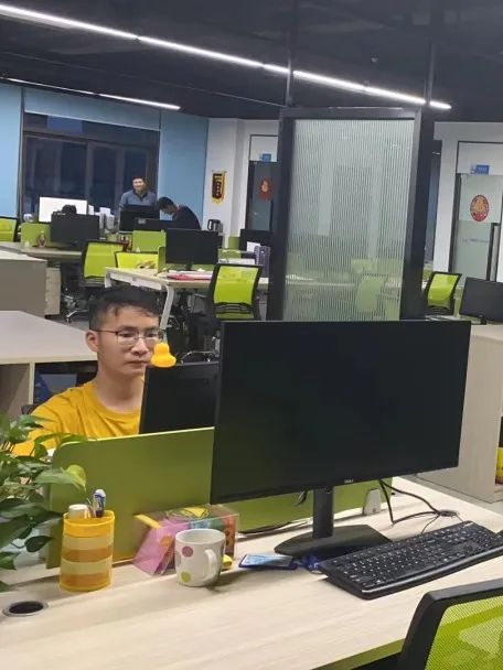 奋战一线丨广量人的假期这样过